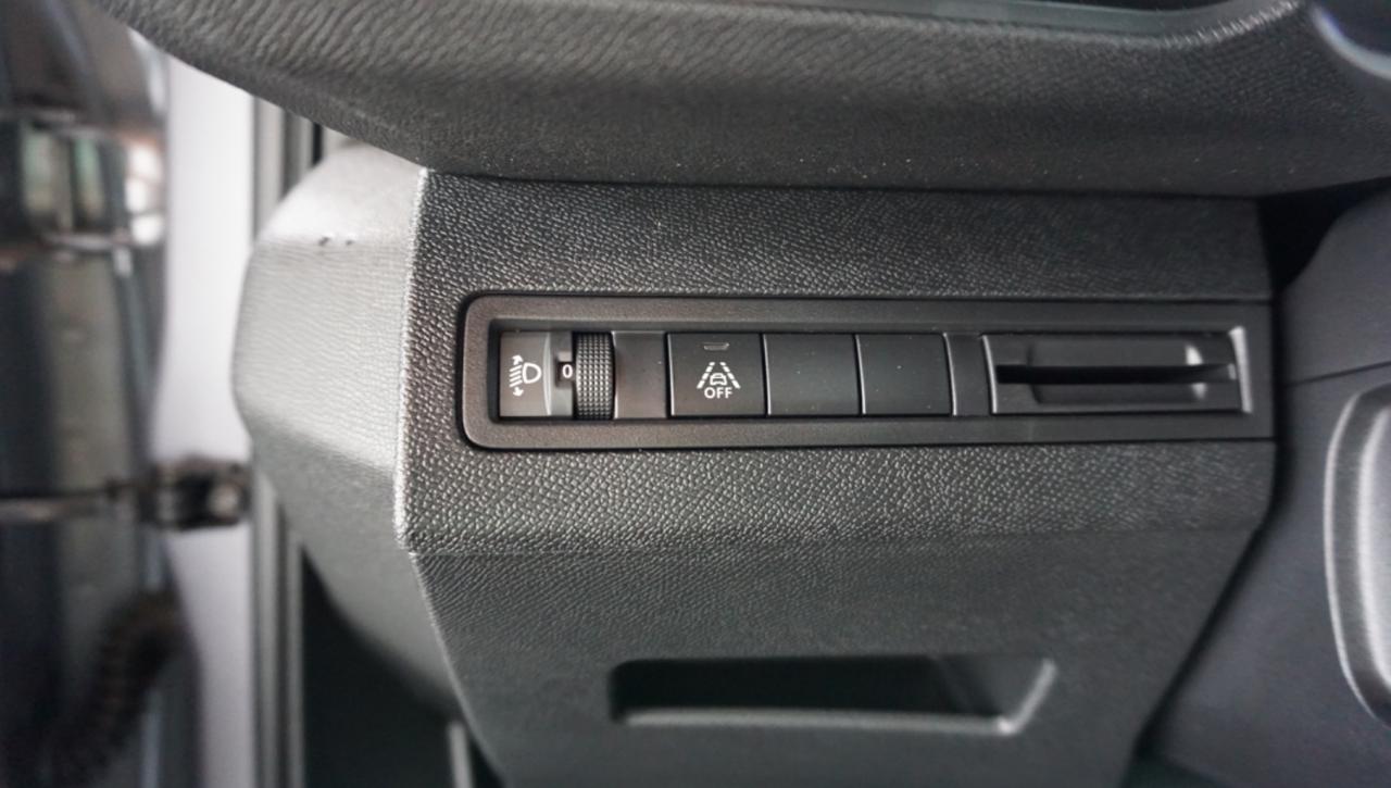 PEUGEOT 3008 BlueHDi 130 S&S EAT8 Allure Pack - 19