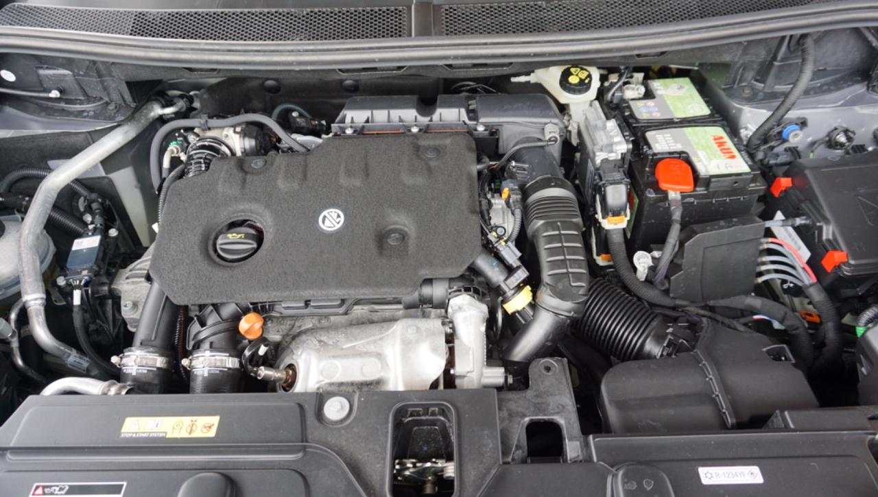 PEUGEOT 3008 BlueHDi 130 S&S EAT8 Allure Pack - 42