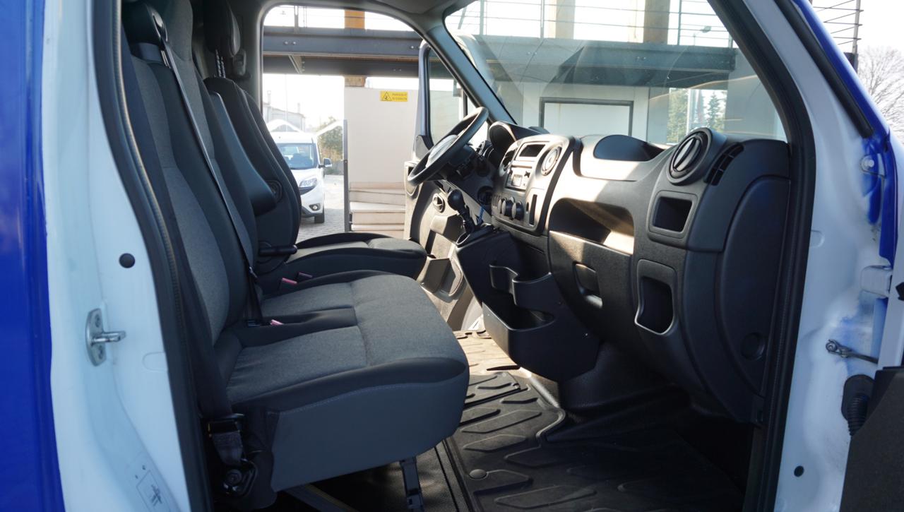 RENAULT Master T35 2.3 dCi 130 TP PL-SL-TM Furgone Ice - 19