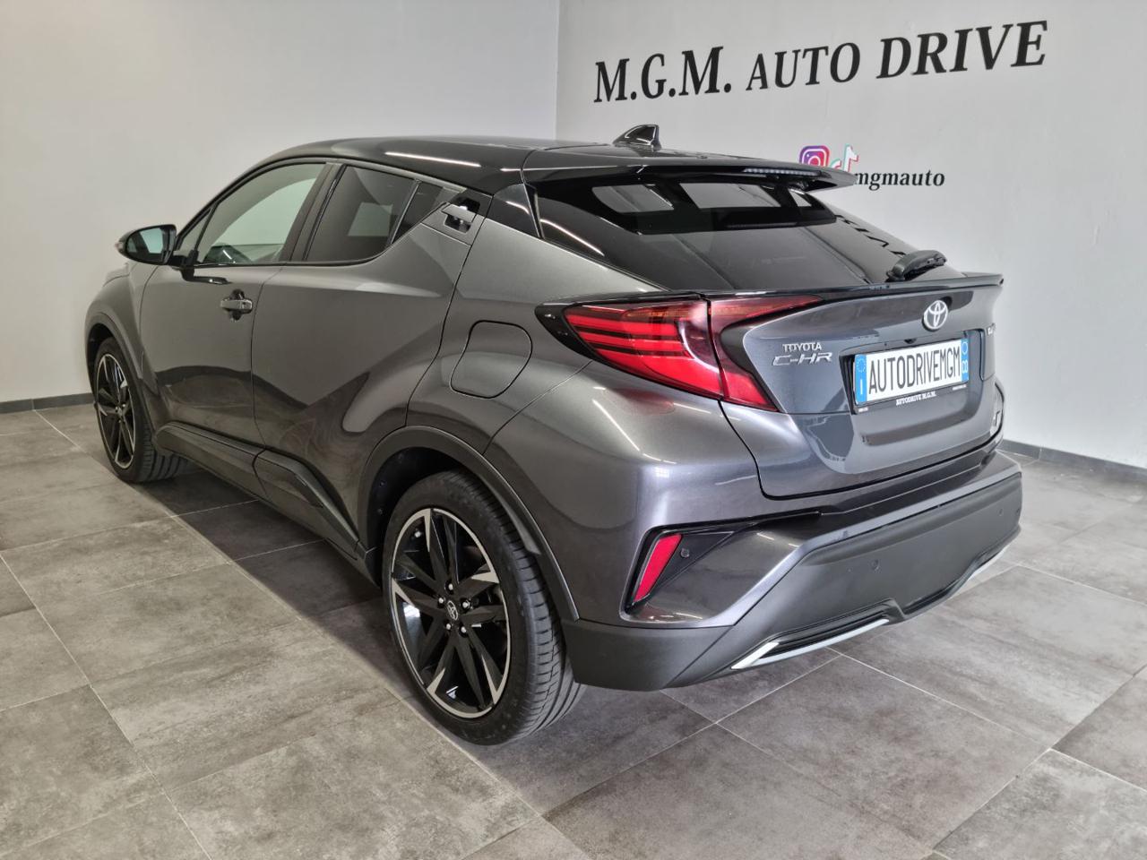 TOYOTA C-HR 2.0 Hybrid E-CVT GR Sport Black Edition - 4