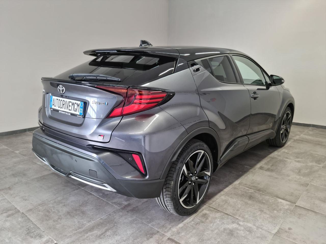 TOYOTA C-HR 2.0 Hybrid E-CVT GR Sport Black Edition - 25