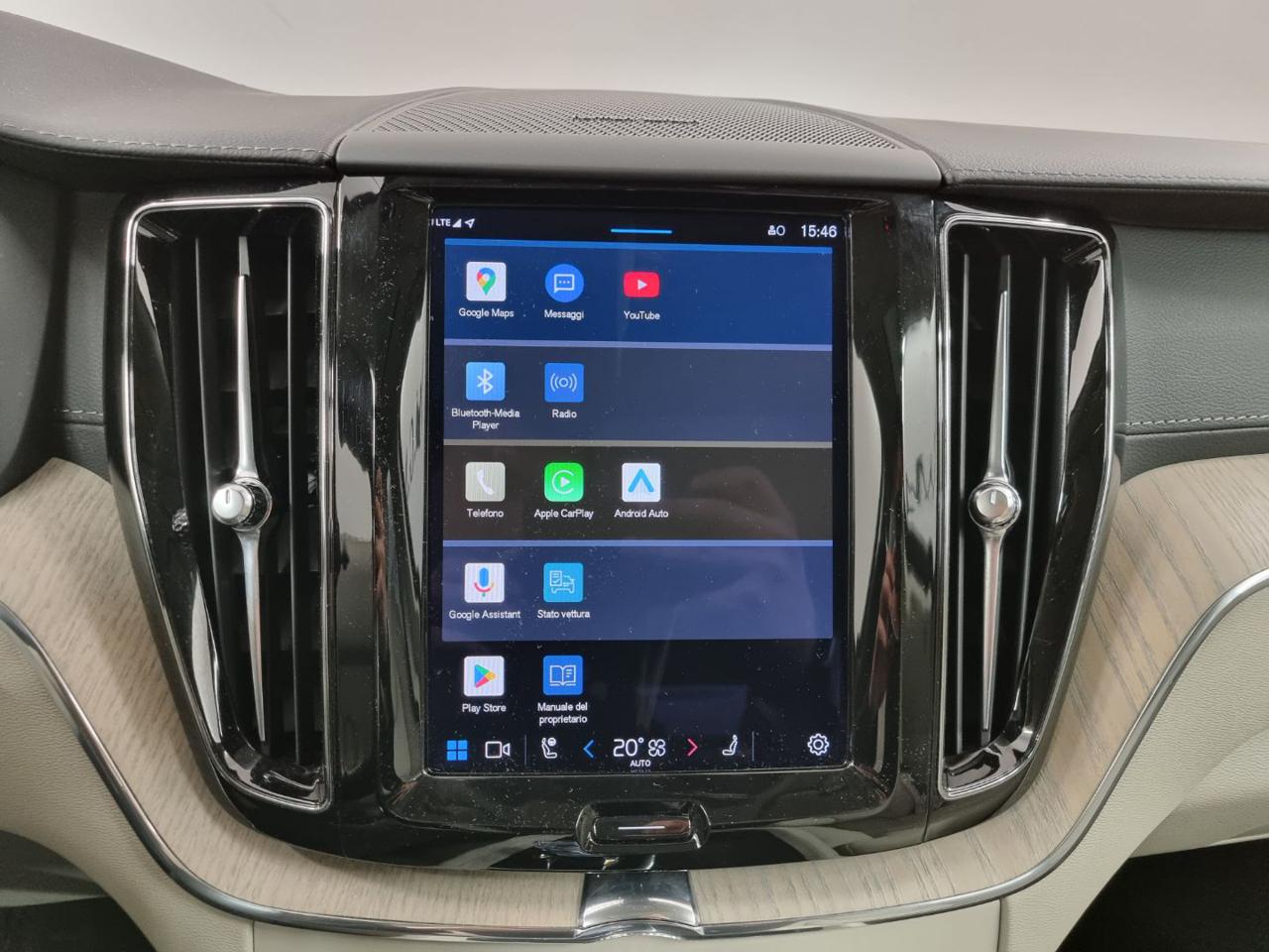 VOLVO XC60 B5 (d) AWD Geartronic Momentum Pro - 13