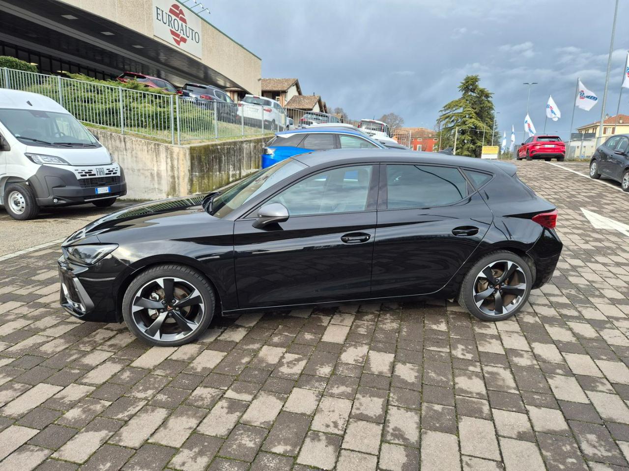 CUPRA Leon 2.0 TDI 150 CV DSG - 3
