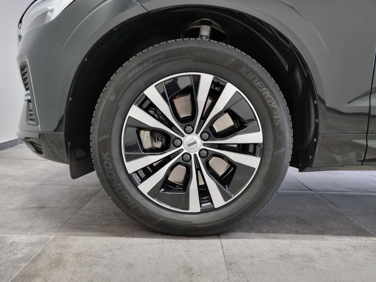 VOLVO XC60 B5 (d) AWD Geartronic Momentum Pro - 15