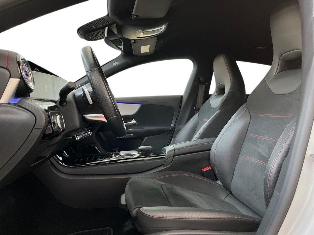 MERCEDES-BENZ CLA 200 d Automatic Shooting Brake Premium Night - 10