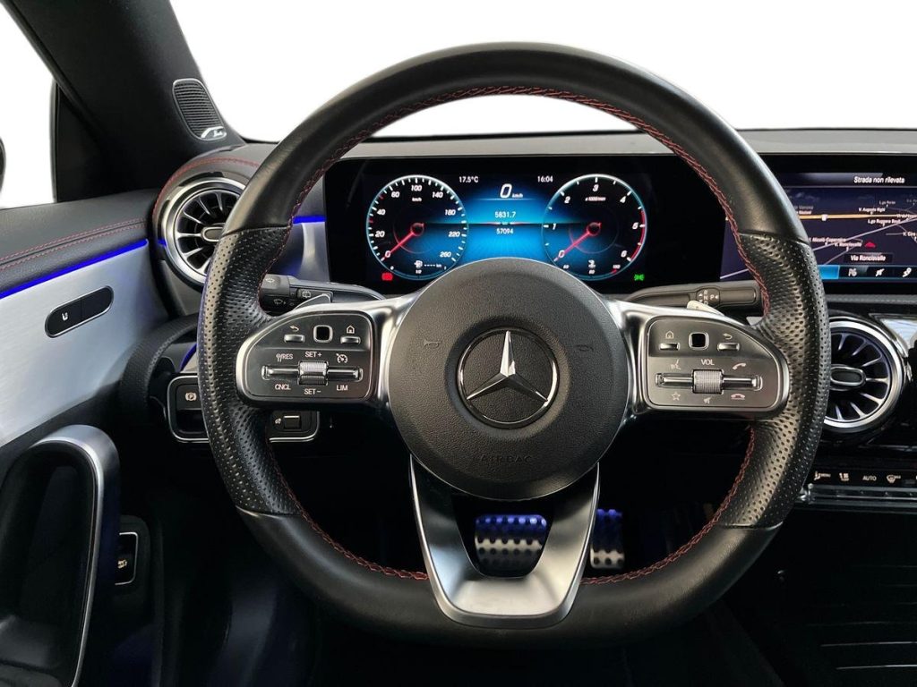 MERCEDES-BENZ CLA 200 d Automatic Shooting Brake Premium Night - 11