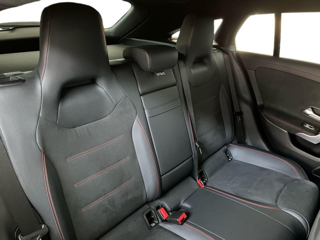 MERCEDES-BENZ CLA 200 d Automatic Shooting Brake Premium Night - 15