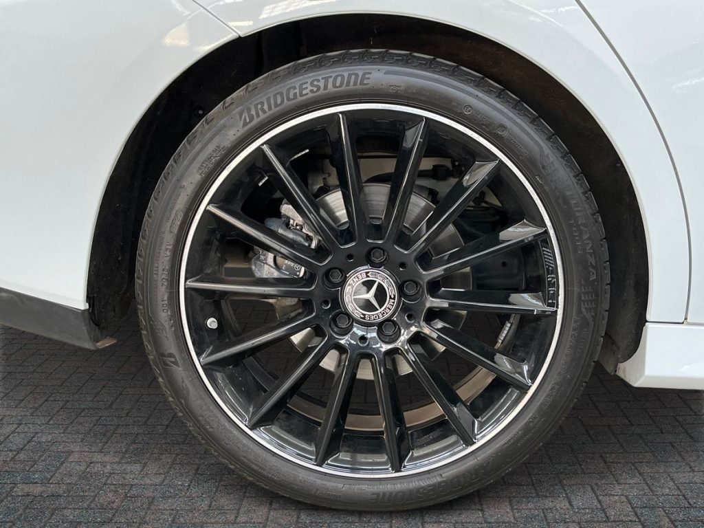 MERCEDES-BENZ CLA 200 d Automatic Shooting Brake Premium Night - 7