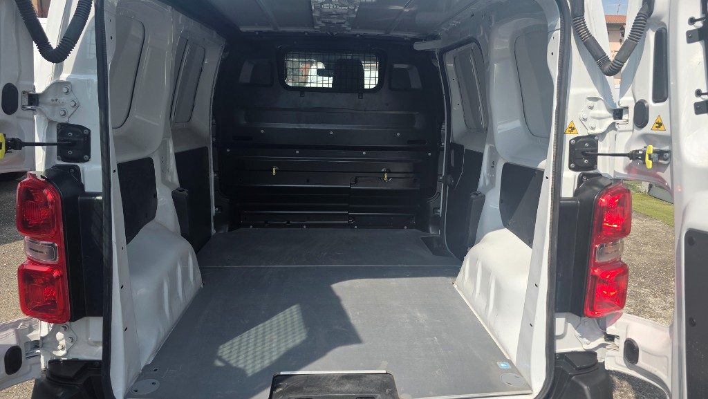 PEUGEOT e-Expert 50kW PC-TN Furgone Premium Compact L1H1 - 7