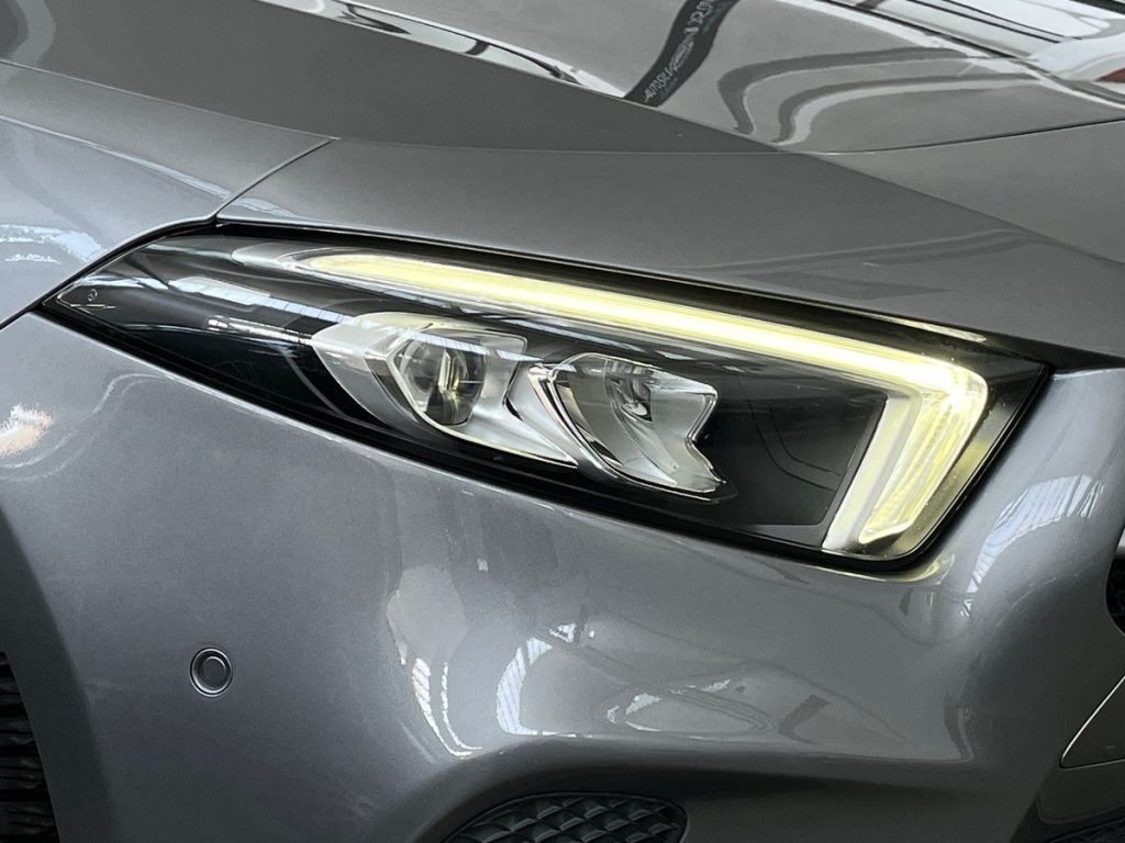 MERCEDES-BENZ A 180 d Automatic Sport Sedan - 17