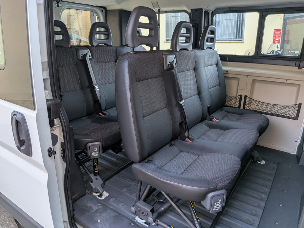 PEUGEOT Boxer 2.0 BlueHDi PC-TN Combi  9 posti - 9