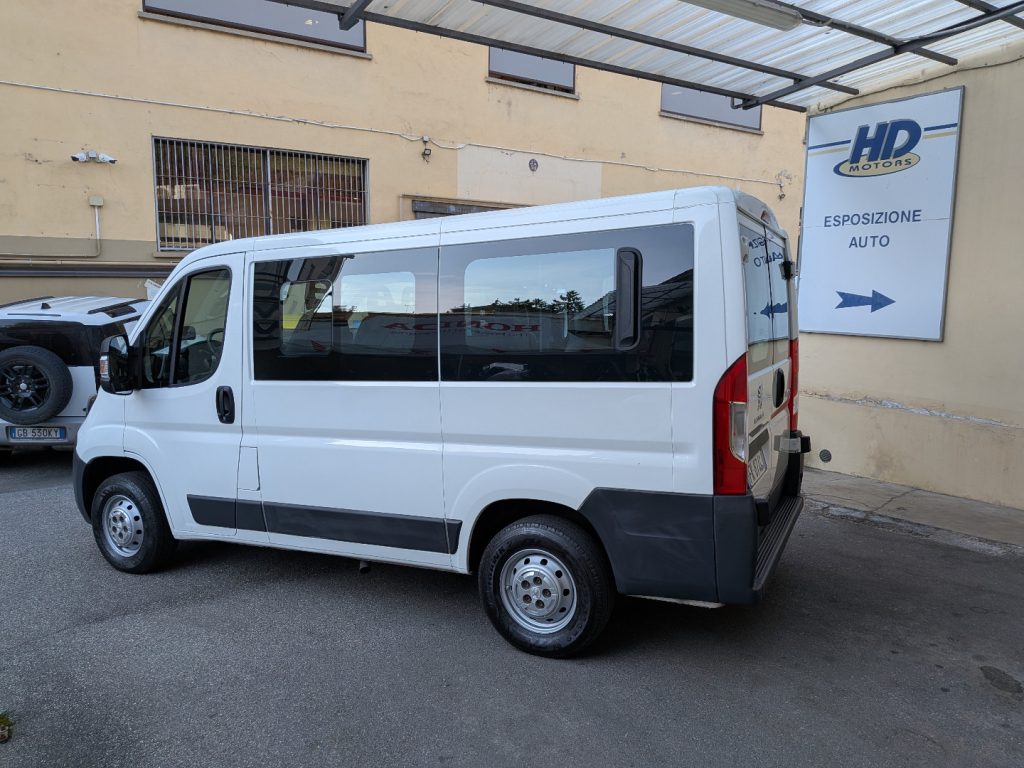 PEUGEOT Boxer 2.0 BlueHDi PC-TN Combi  9 posti - 4