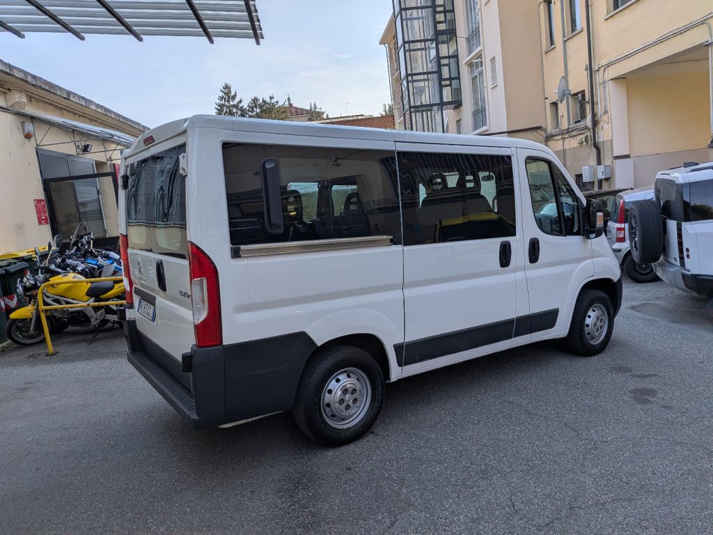 PEUGEOT Boxer 2.0 BlueHDi PC-TN Combi  9 posti - 6