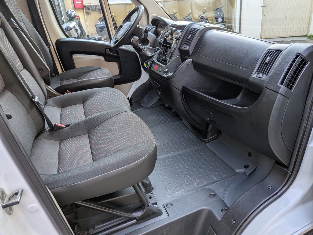 PEUGEOT Boxer 2.0 BlueHDi PC-TN Combi  9 posti - 8