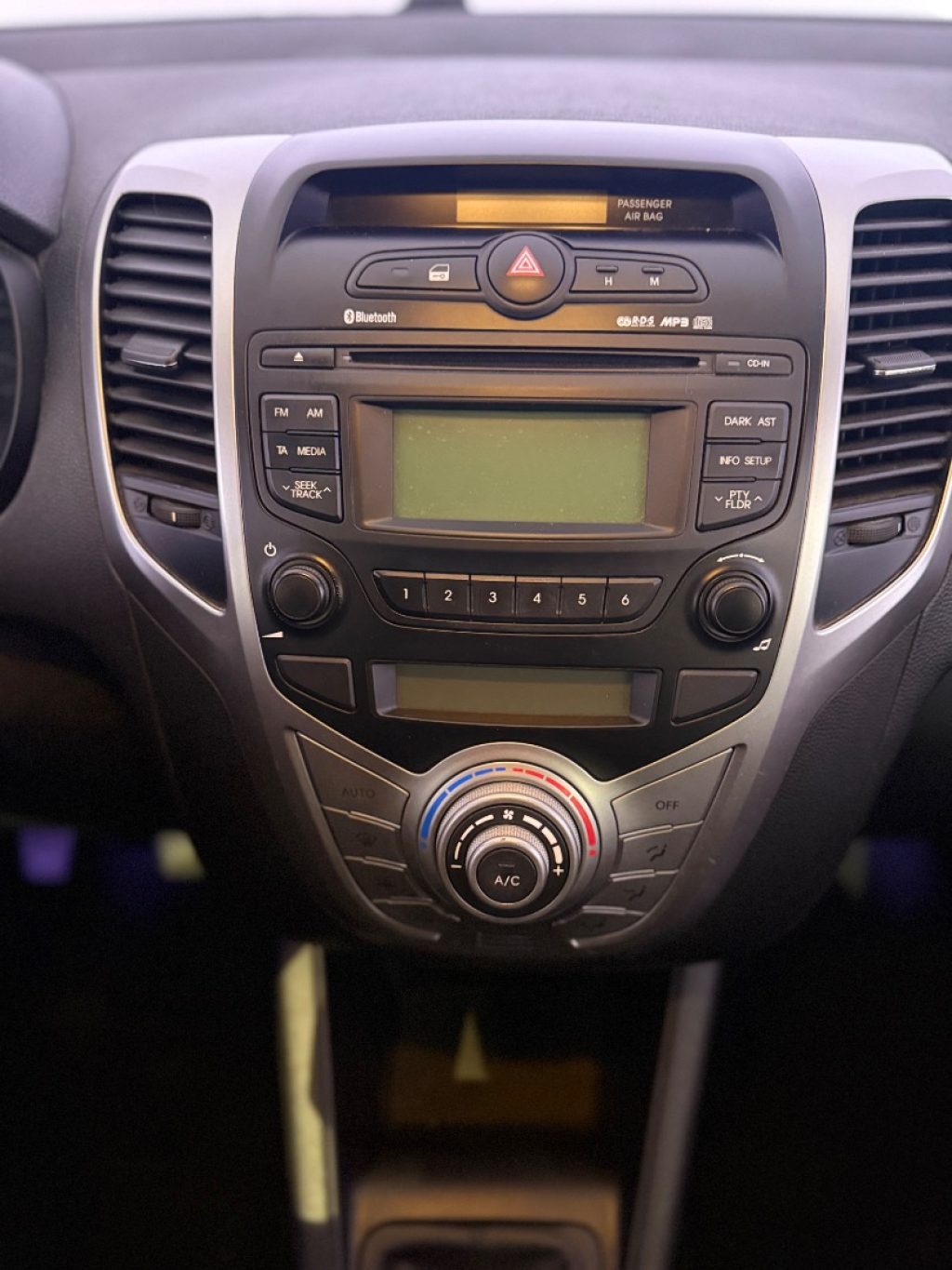 HYUNDAI iX20 1.4 90 CV Econext Comfort - 6