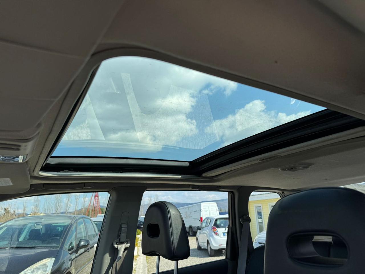 NISSAN X-Trail 2.2 dCi Elegance - 13