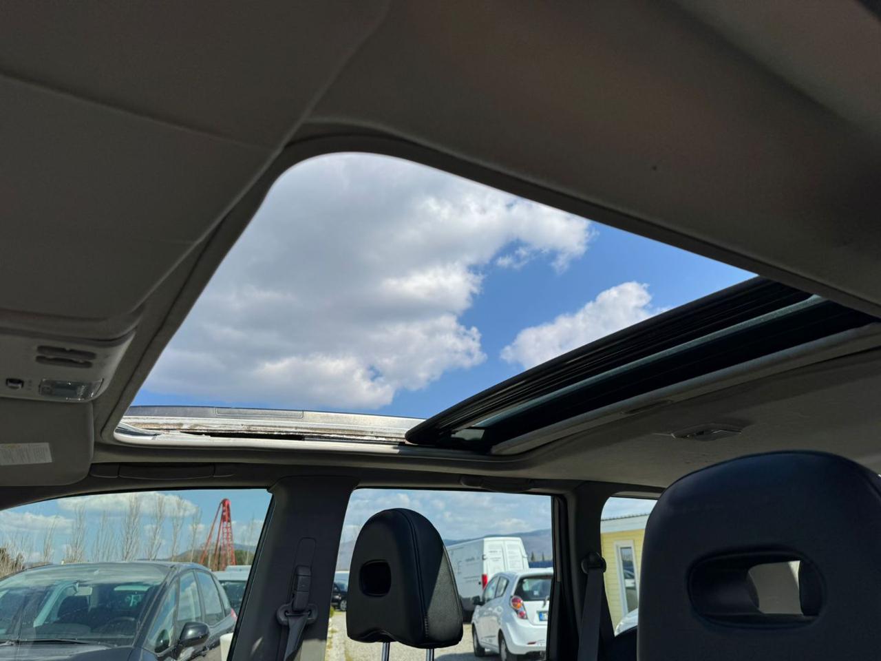 NISSAN X-Trail 2.2 dCi Elegance - 14