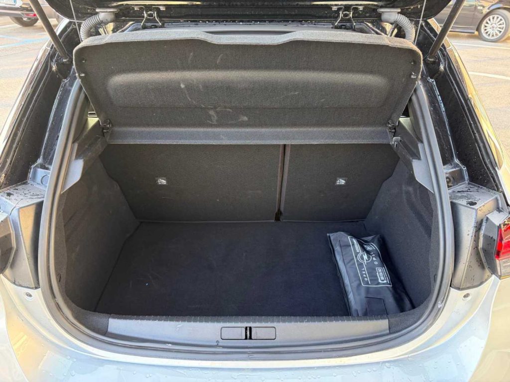 OPEL Corsa Hybrid 110 CV aut. GS - 10