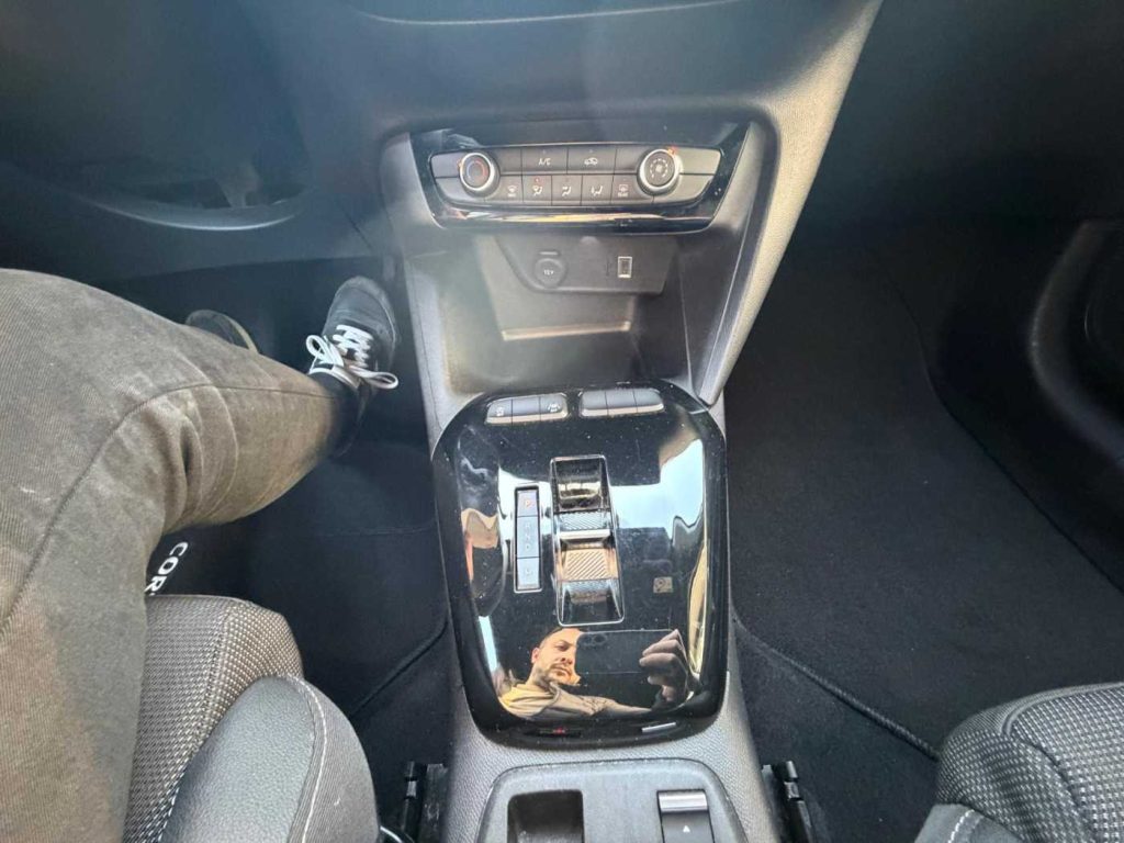 OPEL Corsa Hybrid 110 CV aut. GS - 15