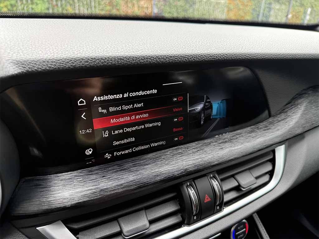 ALFA ROMEO Stelvio Super Business Q4 TELECAMERA POST. IVA ESPOSTA - 24