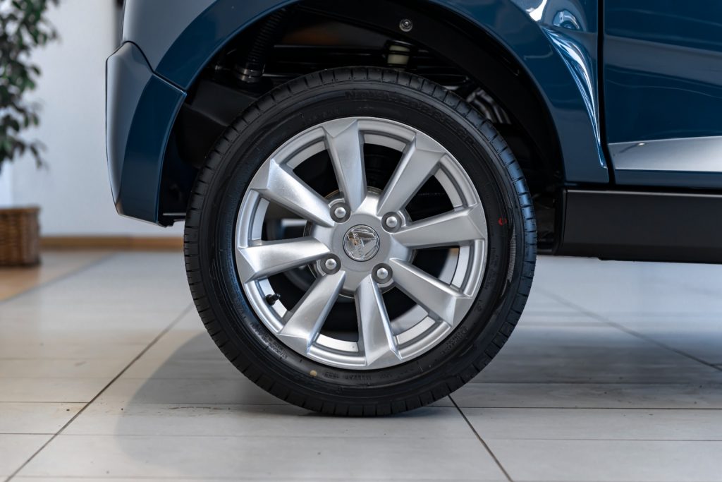 AIXAM City E-City Pack Ambition Automatic - 11