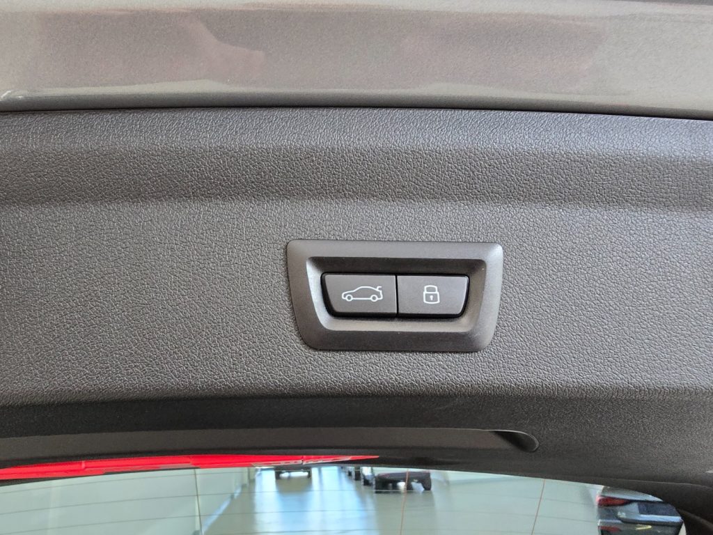 BMW 118 d MSport Design - 9