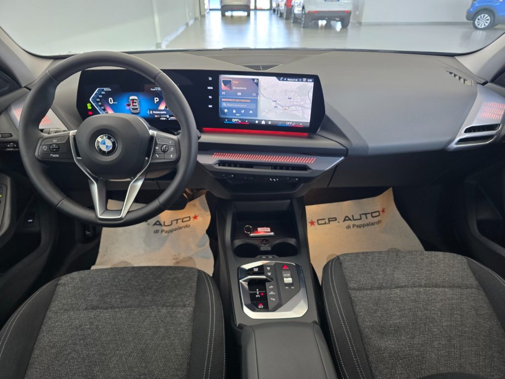 BMW 118 d MSport Design - 10