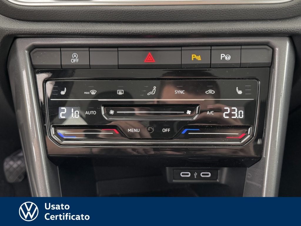 VOLKSWAGEN T-Roc 1.0 tsi style 110cv - 16