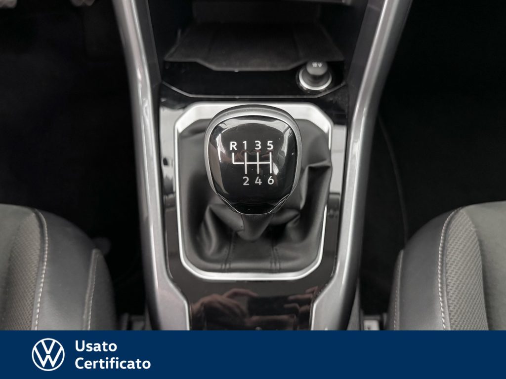 VOLKSWAGEN T-Roc 1.0 tsi style 110cv - 17