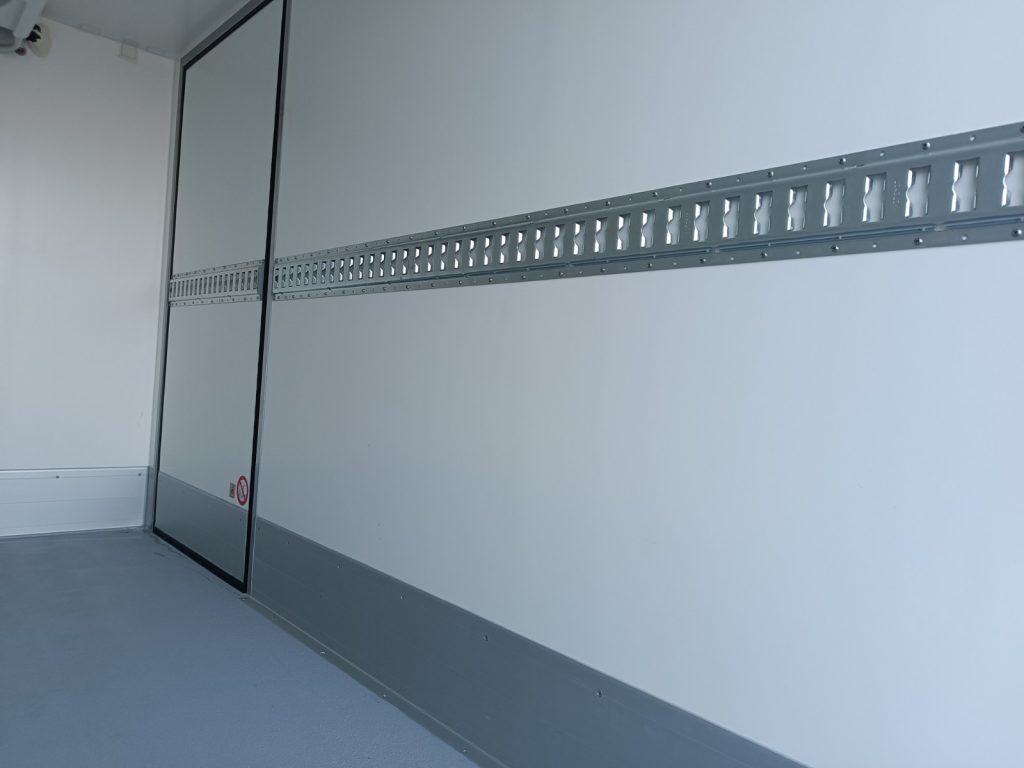 VOLKSWAGEN Crafter VW CRAFTER ISOTERMICO FRCX + IVA - 10