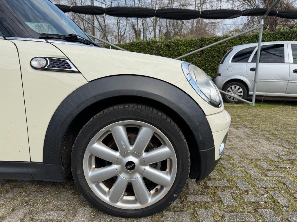 MINI Cabrio Mini 1.6 16V Cooper Cabrio - 15