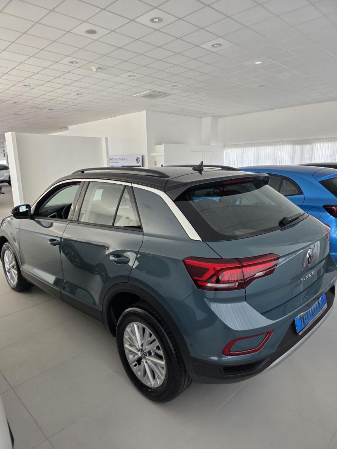 VOLKSWAGEN T-Roc 2.0 TDI SCR Life - 4