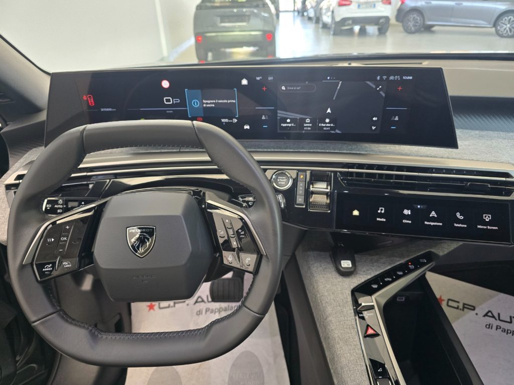 PEUGEOT 3008 Hybrid 145CV e-DCS6 Allure - 10