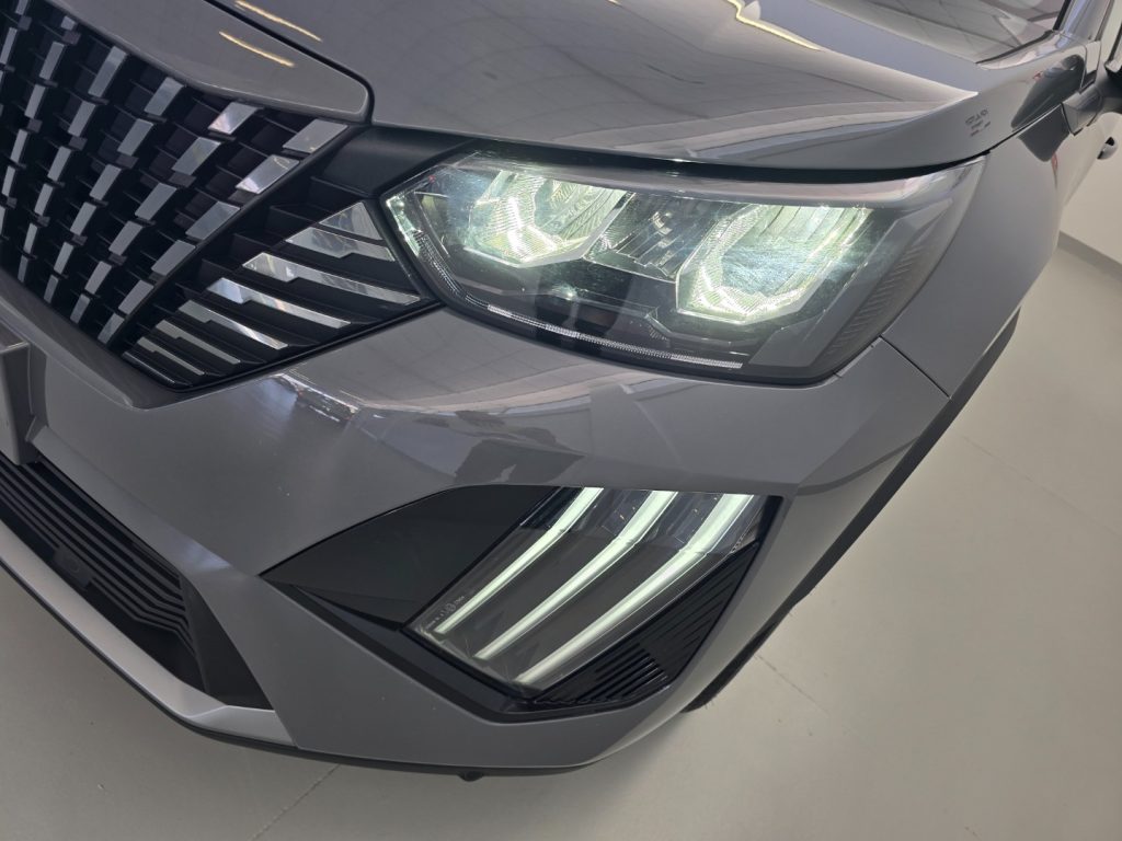 PEUGEOT 2008 PureTech 100 S&S Allure - 25