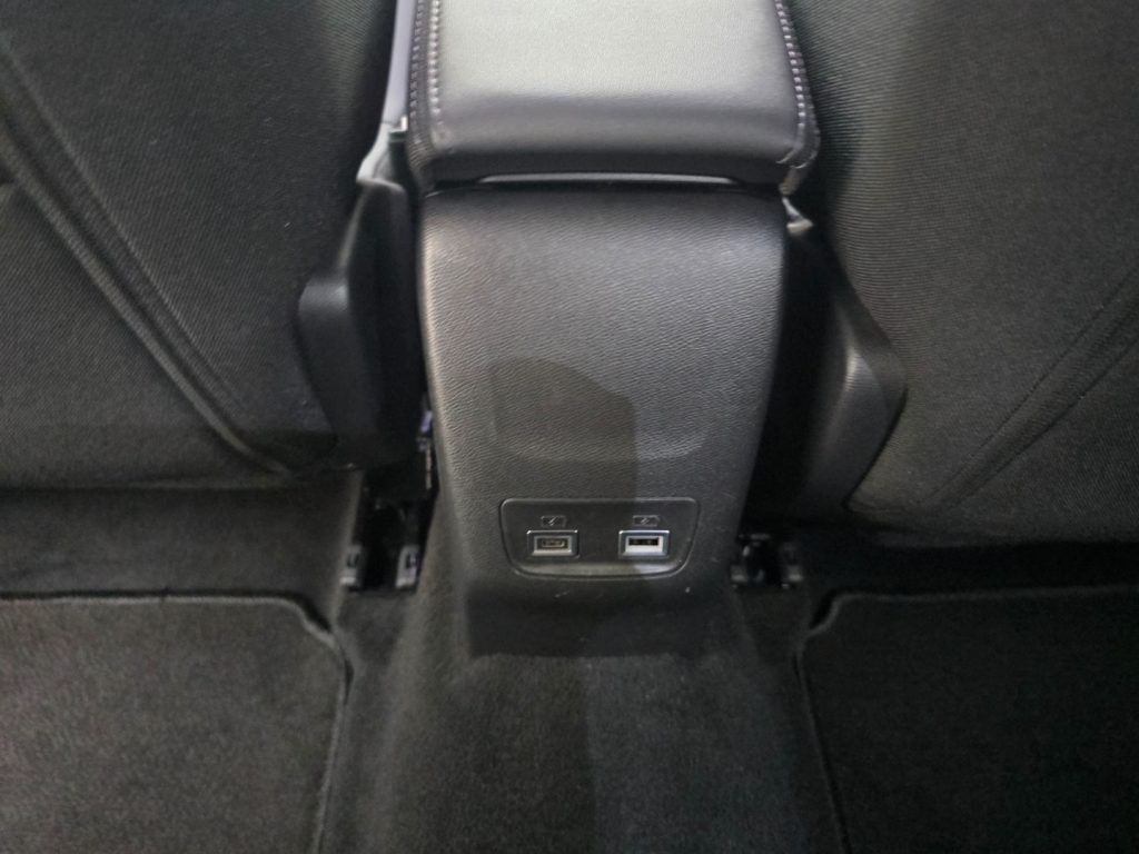 PEUGEOT 2008 PureTech 100 S&S Allure - 23