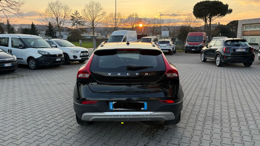 VOLVO V40 Cross Country D2 1.6 Powershift Business - 3
