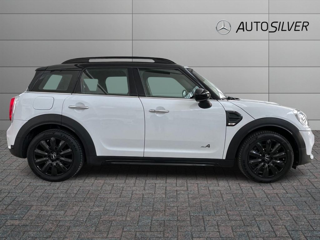 MINI Countryman 2.0 Cooper D Hype Countryman ALL4 - 5