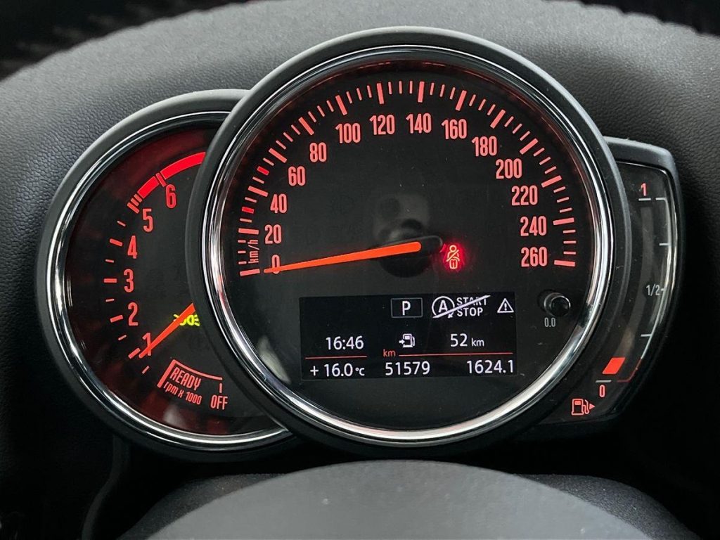 MINI Countryman 2.0 Cooper D Hype Countryman ALL4 - 8