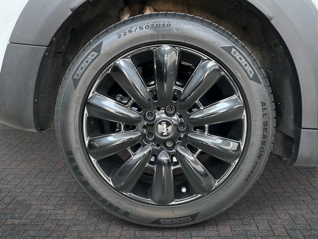 MINI Countryman 2.0 Cooper D Hype Countryman ALL4 - 7