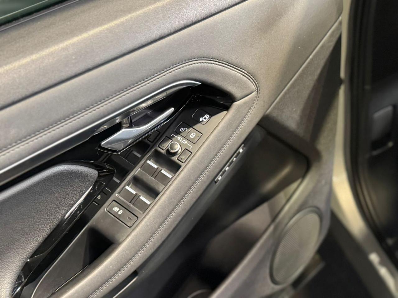 LAND ROVER Range Rover Evoque 2.0D I4 180 CV AWD Auto SE PER COMMERCIANTI - 9