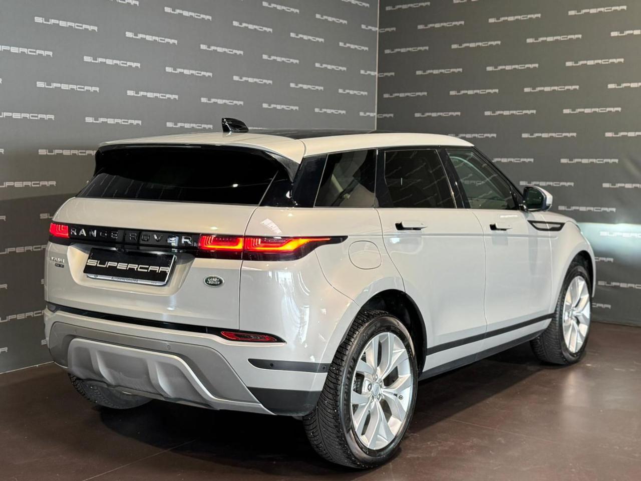 LAND ROVER Range Rover Evoque 2.0D I4 180 CV AWD Auto SE PER COMMERCIANTI - 3
