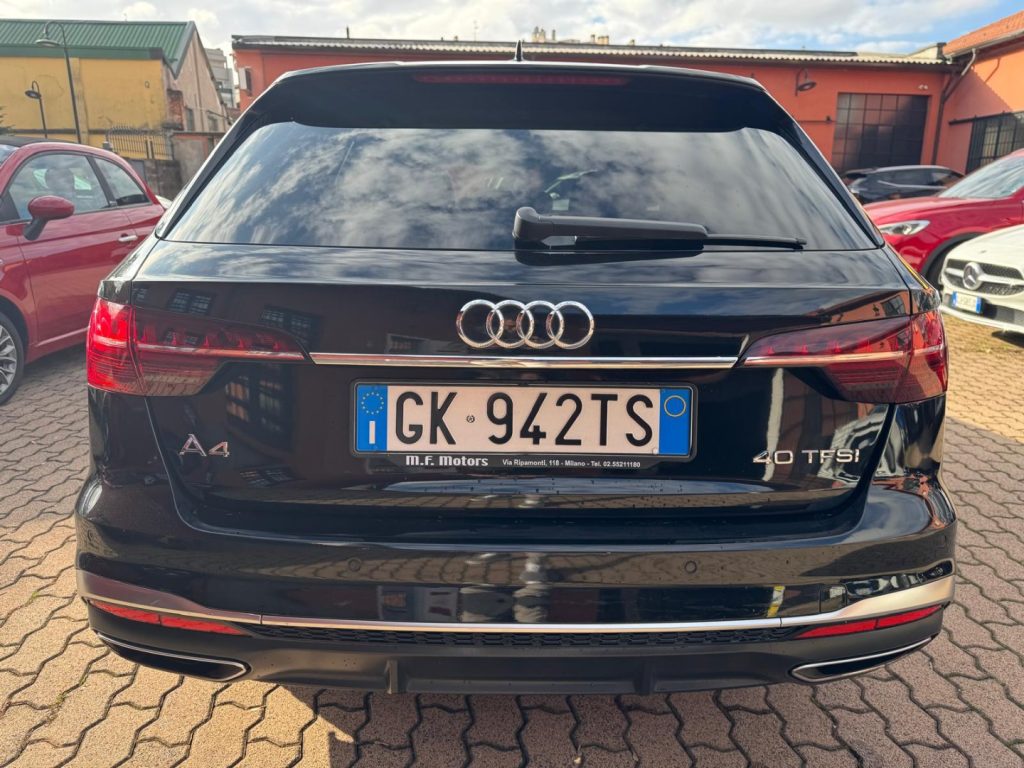 AUDI A4 Avant 40 TFSI S tronic S-line Edition - 7