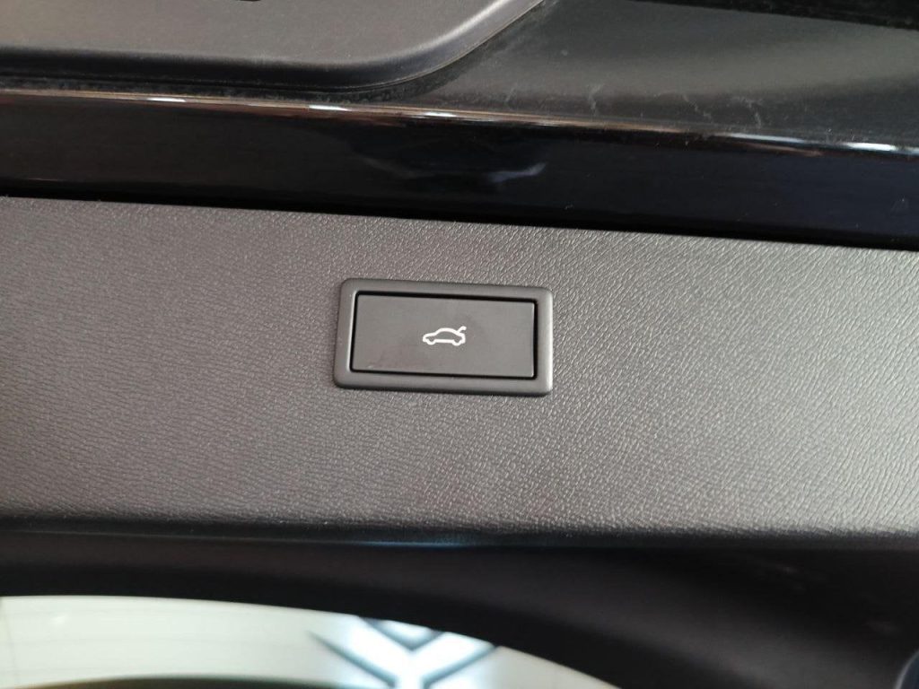 CUPRA Formentor 2.0 TDI DSG - 11