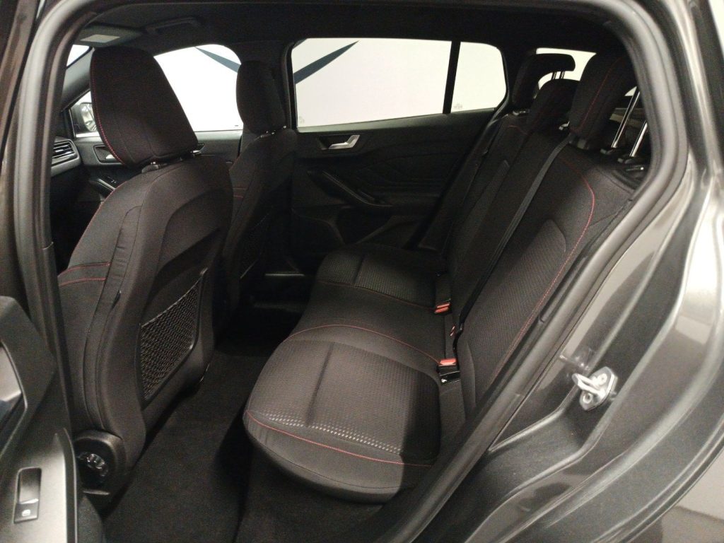 FORD Focus SW 1.0 ecoboost ST-Line s&s 125cv - 9