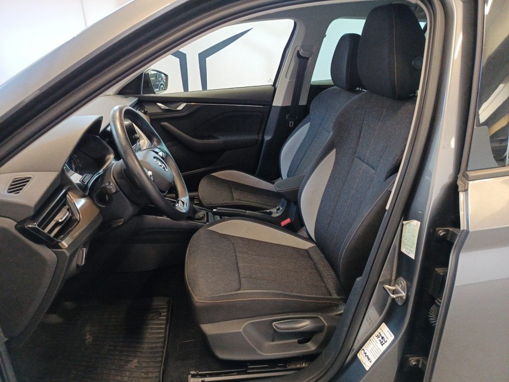 SKODA Kamiq Kamiq 1.5 tsi Black Dots 150cv dsg - 9