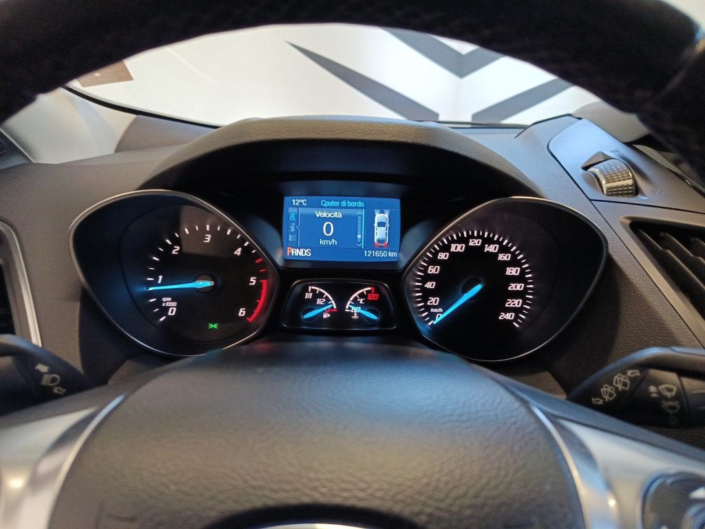 FORD Kuga Kuga 2.0 tdci Titanium 4wd s&s 150cv powershift E6 - 12