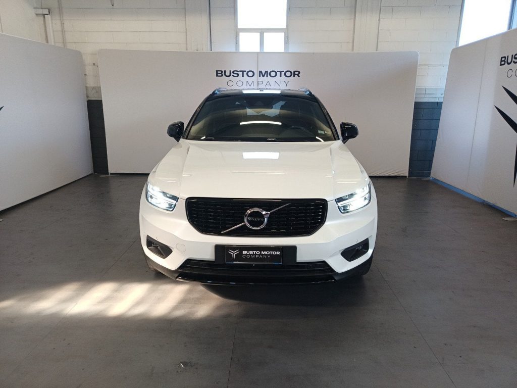 VOLVO XC40 XC40 1.5 t3 R-design 156cv - 2