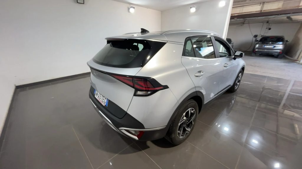 KIA Sportage 1.6 GDI MHEV LX FRESH Clima Navigatore Aziendale - 3