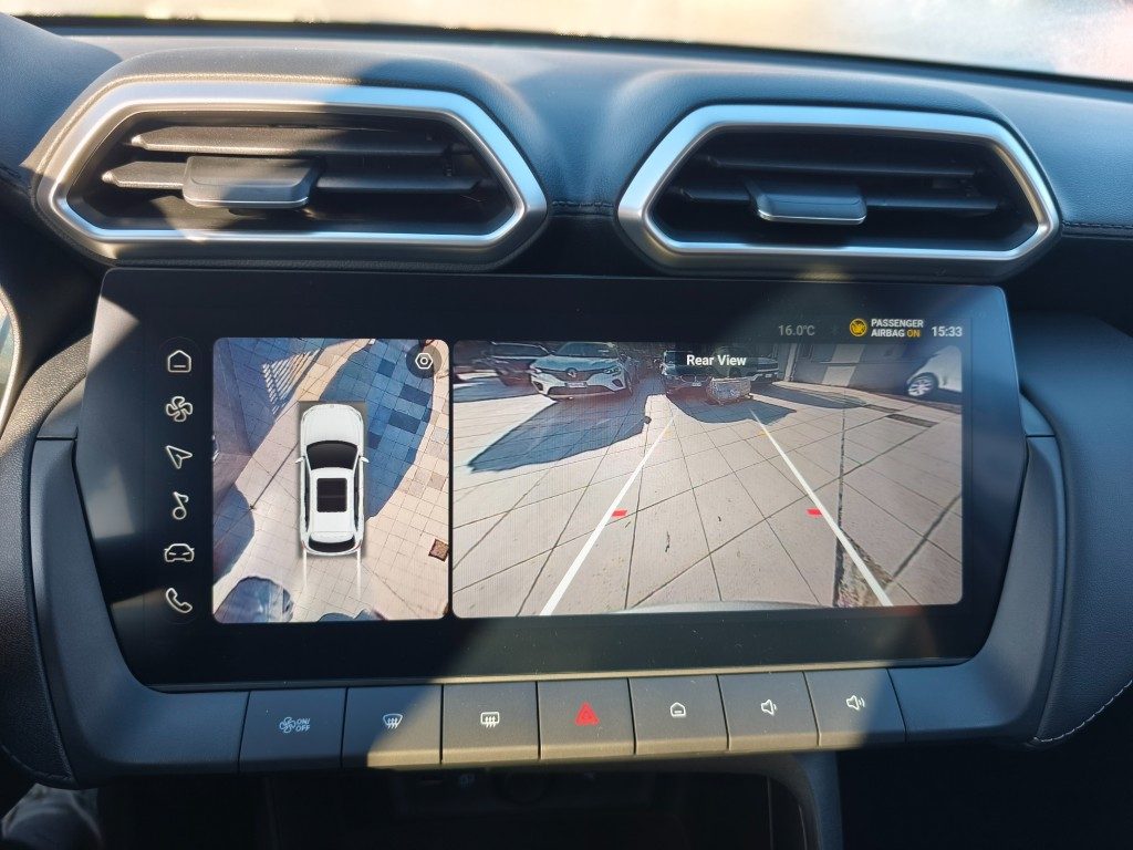 MG ZS 1.5 Navi Carplay Retrocamera - 11