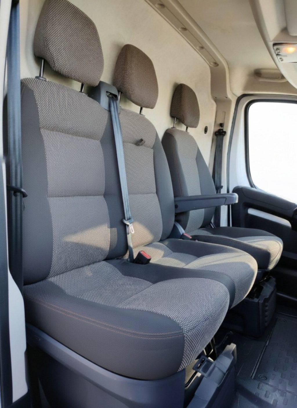 PEUGEOT Boxer 330 2.2 BlueHDi 140 L2 H2 PM TM Furgone - 11